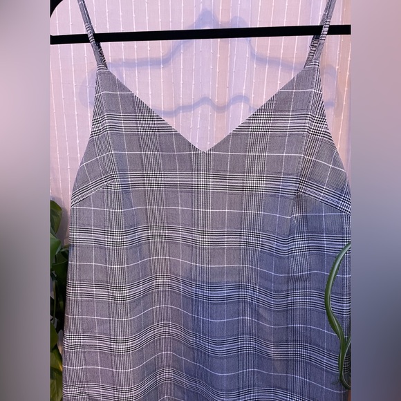 Banana Republic Cami - Picture 3 of 4